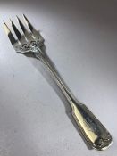 Solid silver Victorian hallmarked for London 1859 large meat fork by maker Chawner & Co (George