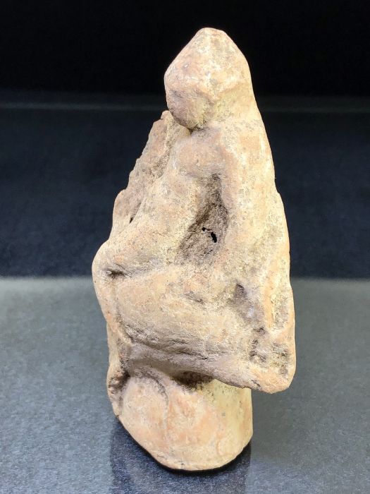 Terracotta pipe clay figurine, possibly Roman, depicting a youth seated backwards, on the back of - Image 2 of 8