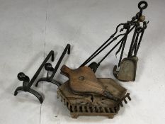 Collection of fire / fireside items to include small iron grate, pair of firedogs, fireside items on