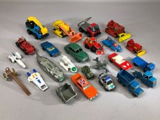 Collection of unboxed and play-worn diecast toys / vehicles to include Dinky and Corgi