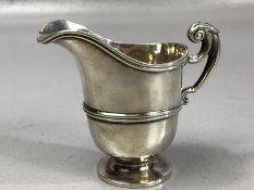 Silver hallmarked milk jug approx 7cm tall Chester 1904 and 46g