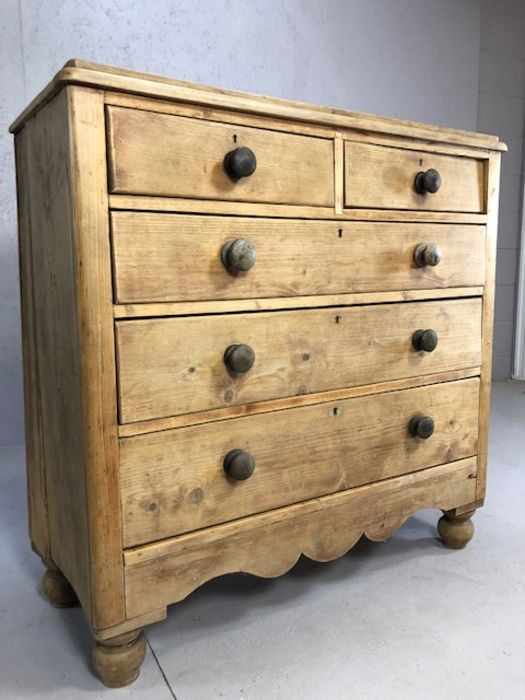 Antique pine chest of six drawers on turned bun feet, approx 105cm x 44cm x 105cm tall - Image 3 of 3