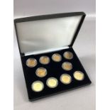 Gold Coins: A set of ten 1982 Gold Half sovereigns in presentation box