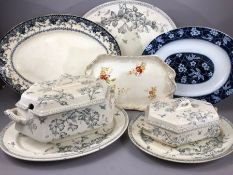 Collection of ceramic table ware to include a number of meat / serving platters along with a