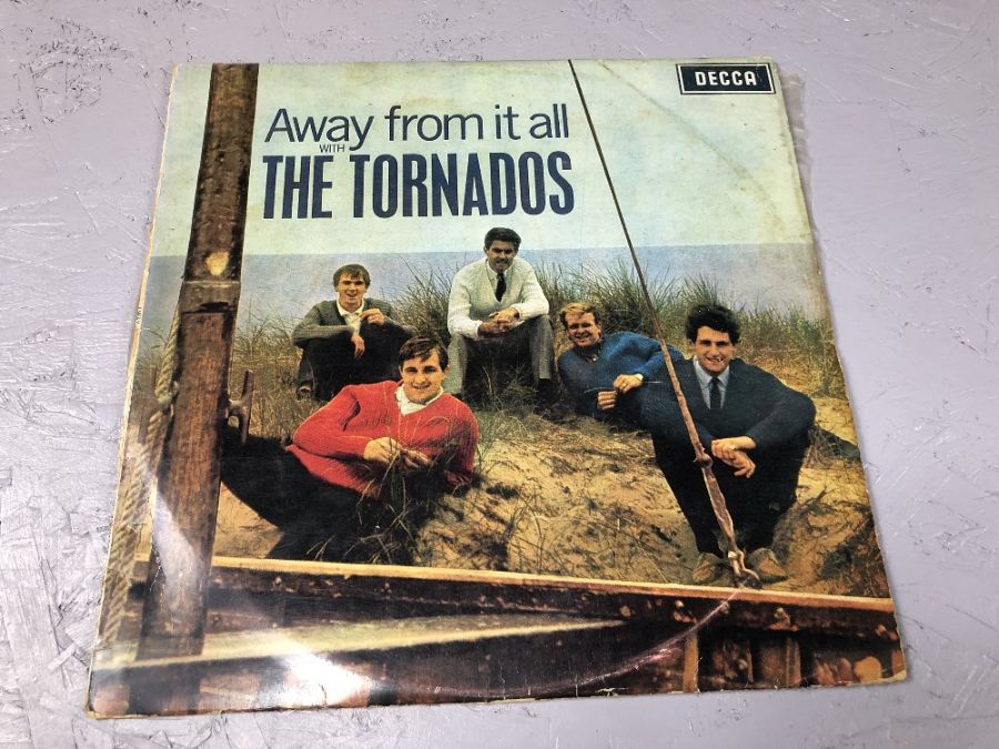 15 ROCK 'N' ROLL LPs inc. The Tornados, Bo Diddley, Chuck Berry, Bill Haley, Roy Orbison, Buddy - Image 8 of 17