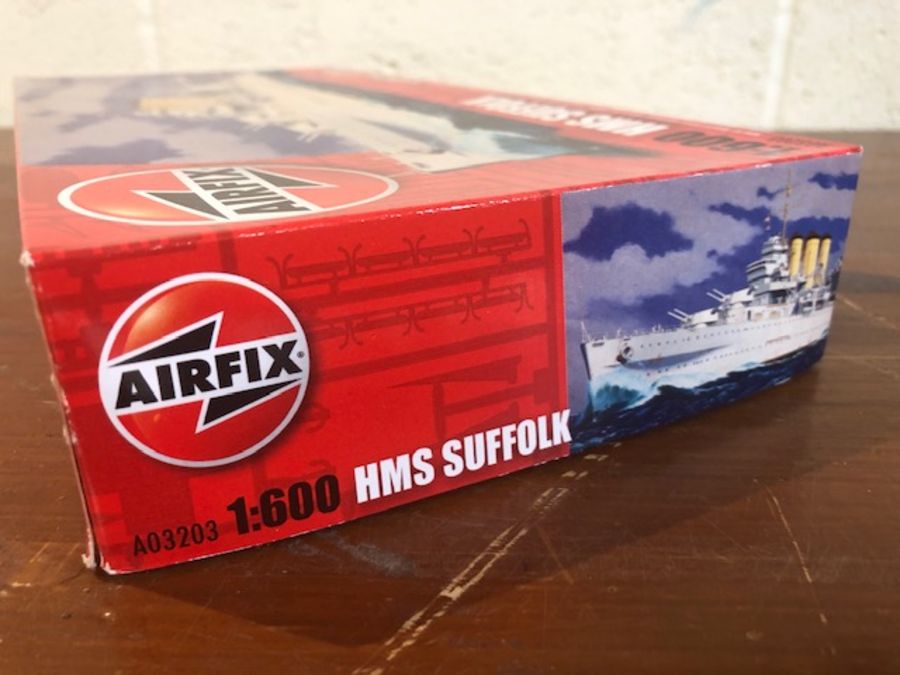 AIRFIX Scale Model Kits boxed to include: War ships, Queen Elizabeth, HMS Suffolk etc (5) - Image 4 of 4