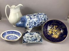 Collection of ceramics to include Coalport fruit bowl raised on three feet with blue, white and gilt