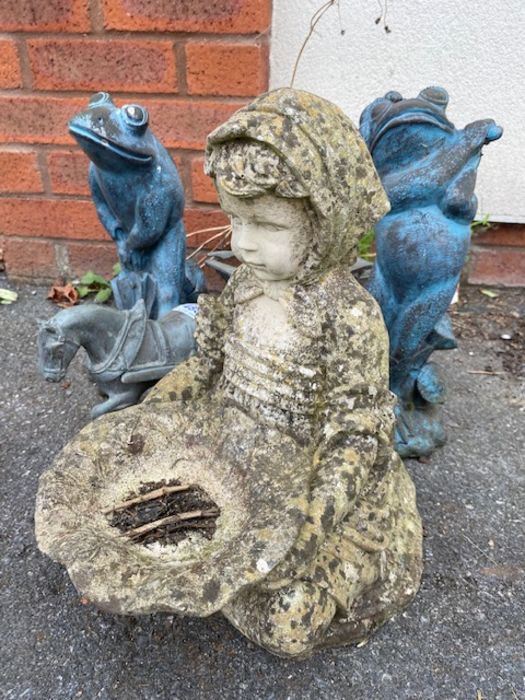 Collection of four garden ornaments - Image 2 of 3