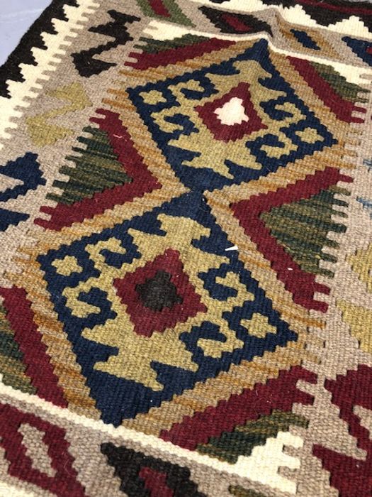 Maimana Kilim rug, approx 78cm x 61cm - Image 2 of 3