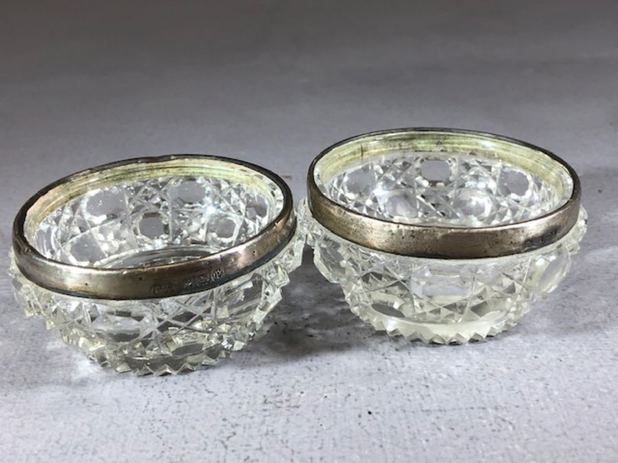 Three pairs of Silver collared and glass salts - Image 4 of 5