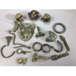 Collection of artefacts, possibly metal detecting finds, mostly bronze and of varying ages, to