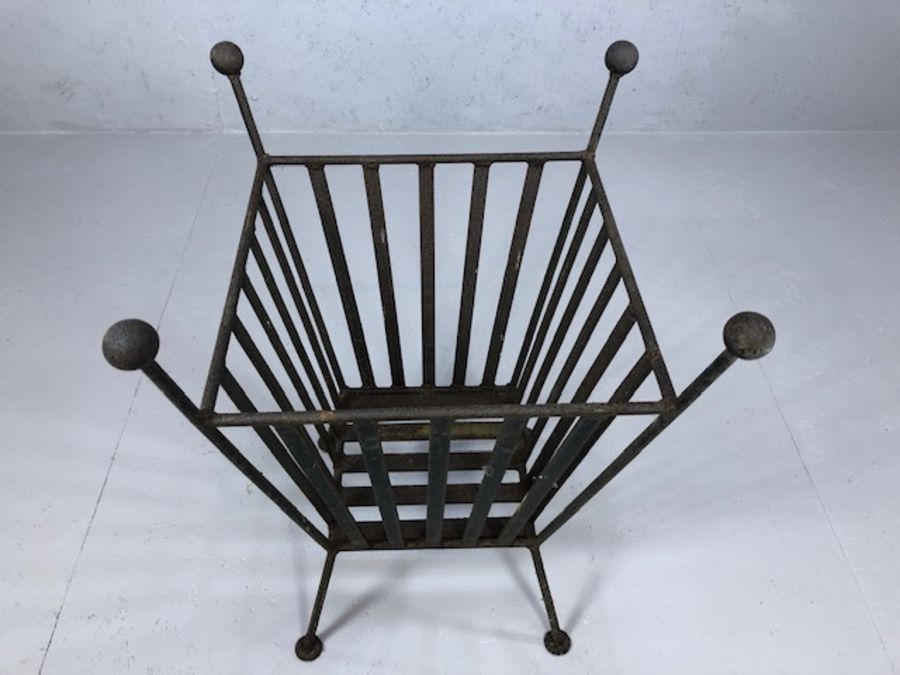 Wrought iron brazier, approx 72cm in height - Bild 2 aus 4