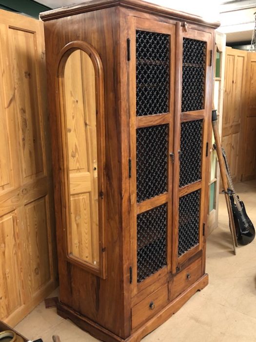 Mexican pine two door wardrobe with two drawers, hanging rail, mirror to one end, approx 100cm x - Bild 2 aus 5