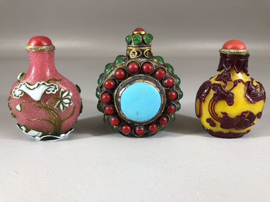 Collection of five decorative scent bottles, the tallest approx 9cm in height - Image 2 of 4