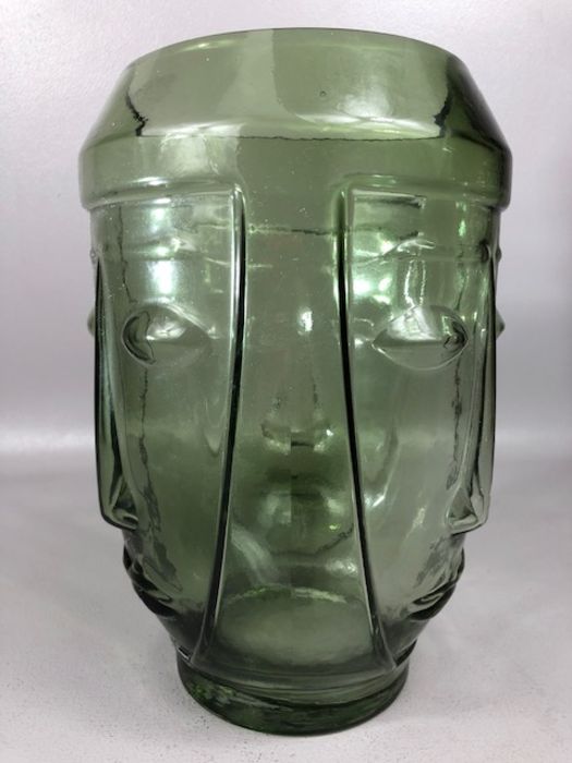 Contemporary green vase with face design to sides, approx 28cm in height - Image 2 of 5