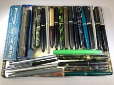 Collection of vintage pens many fountain pens