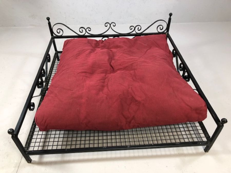Large wrought iron dog's bed, individually made in blacksmith's forge, approx 105cm x 105cm, with