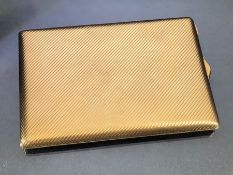 14ct Gold Cigarette case makers mark for BS & G, hinged lid with internal sprung clip approx 11.5