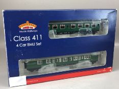 Bachmann OO gauge Class 411 4 Car Emu Set, late SR multiple unit green, in original box with