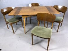 Mid Century high polish extending dining table, approx 145cm x 84cm (extended) with four '