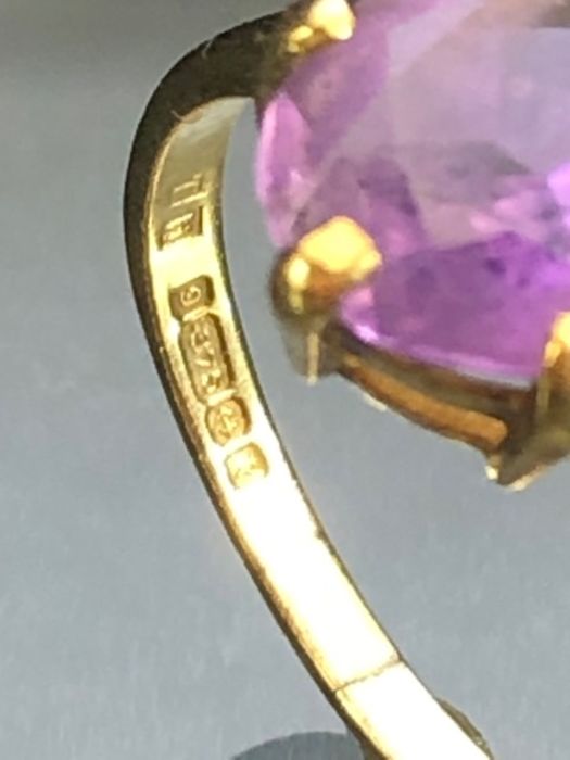 Large Oval faceted Amethyst approx 11.8mm x 9mm set with six good claws on 9ct Gold approx size ' - Image 5 of 5