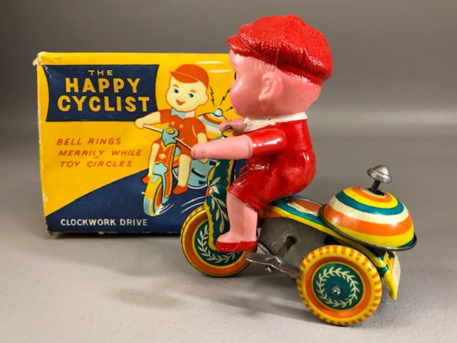 Vintage Toys: tinplate and plastic clockwork toy 'The Happy Cyclist' (A/F), in original box, and a - Image 3 of 5