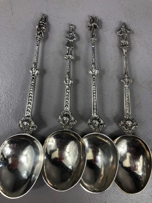 Four Continental silver apostle/ figural spoons, hallmarks to reverse each approx 175mm and total - Image 2 of 4
