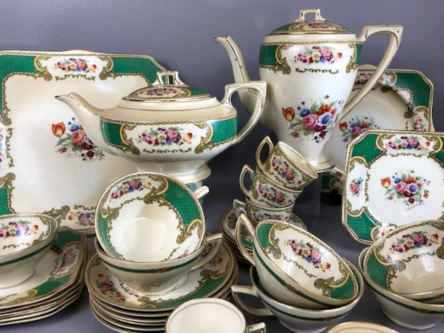 Myotts Royal Crown Staffordshire 'Bouquet' design tea and coffee service to include tea pot, sugar - Image 2 of 6