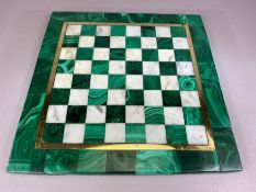 Large and heavy malachite and white-marble chess / draughts board, the squares within an inlaid