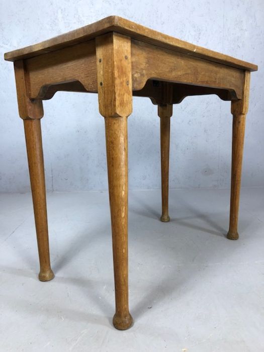 Light wood occasional table on tapering legs, approx 82cm x 45cm x 72cm - Image 3 of 4