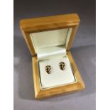 9ct gold earrings in the form of theatrical masks (1g) boxed