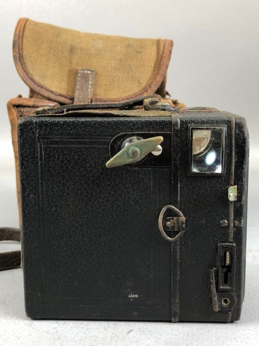 Camera: A Zeiss Ikon Box camera Tengor German made Goerz Frontar D.R.P in original canvas case - Image 3 of 6