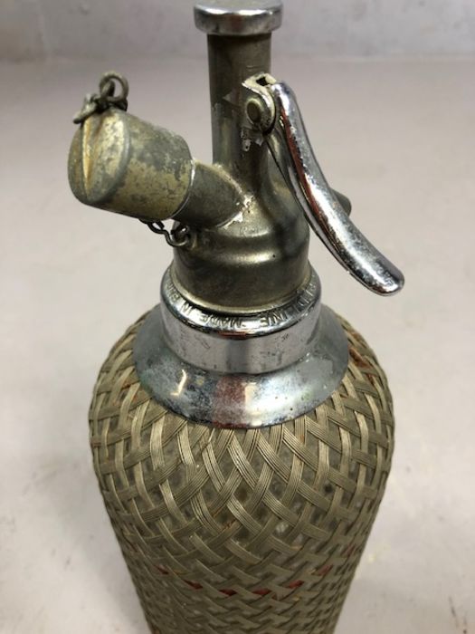 Vintage soda syphon with silver coloured metal grille marked Sparklets Ltd. London - Image 4 of 4