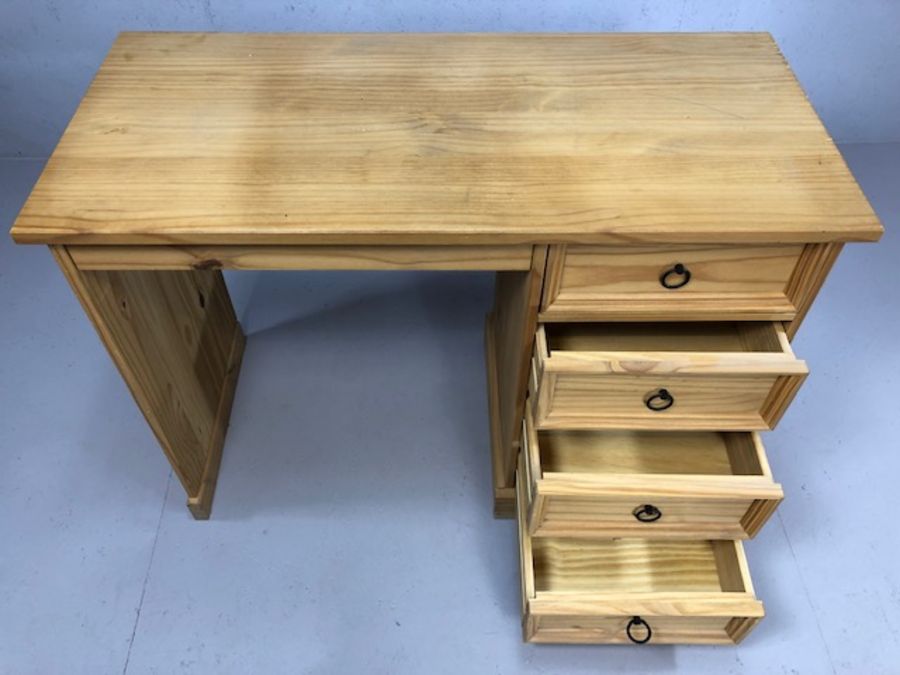 Pine desk or dressing table with four drawers - Image 4 of 4