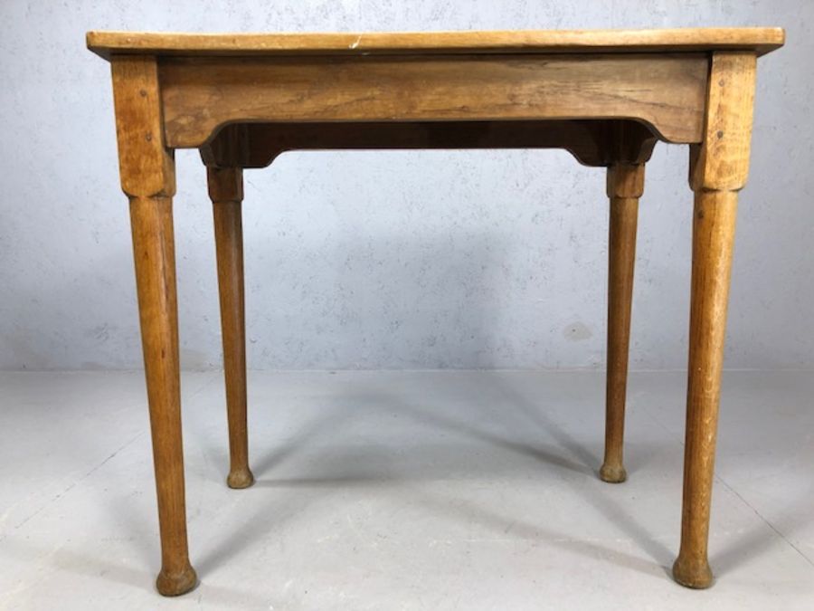 Light wood occasional table on tapering legs, approx 82cm x 45cm x 72cm - Image 2 of 4