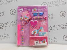 1 PACK OF TINC STATIONERY GIFT SET RRP Â£39.99