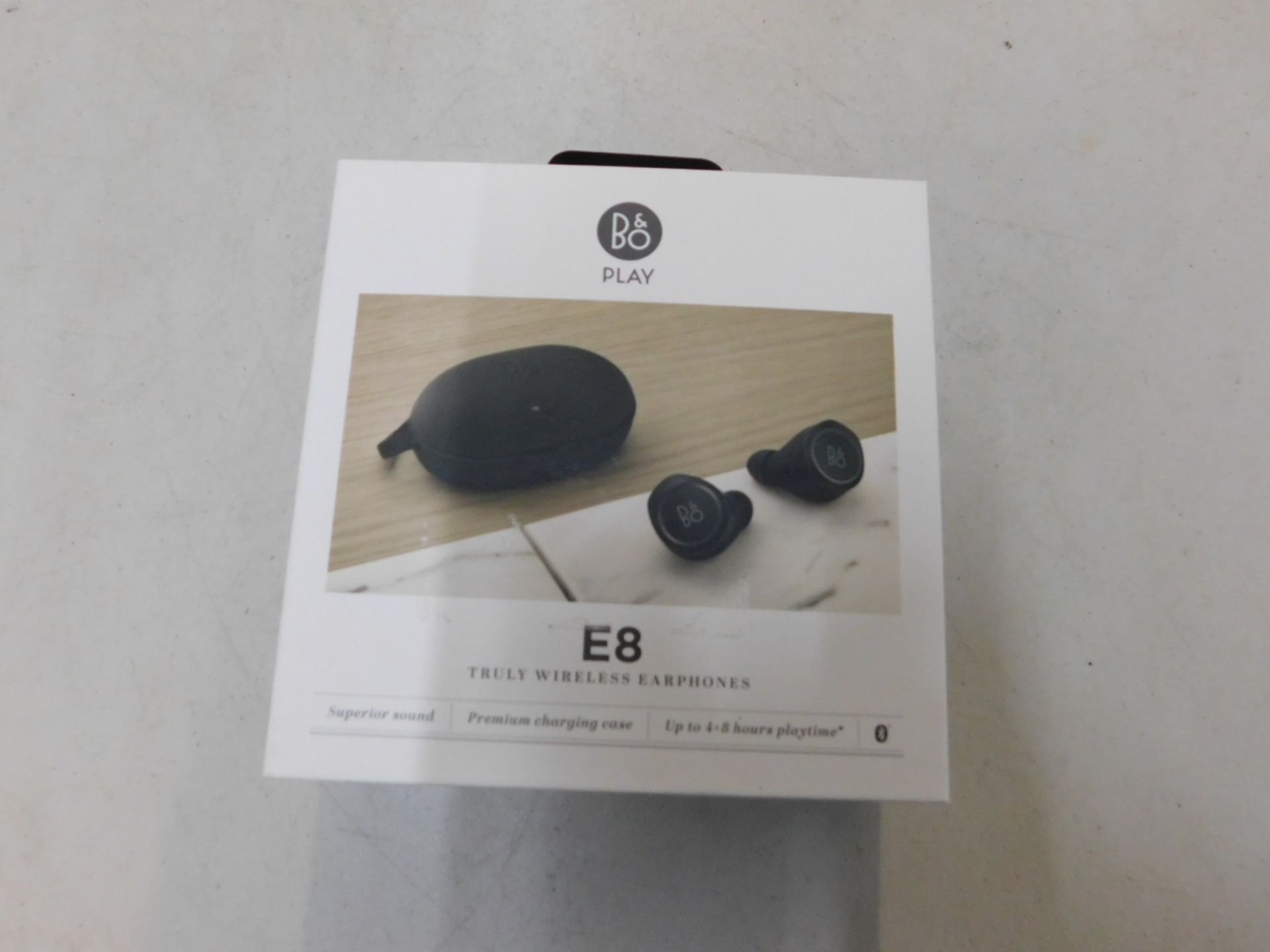 1 BOXED BANG AND OLUFSEN E8 TRUE WIRELESS BLUETOOTH EARPHONES RRP Â£299