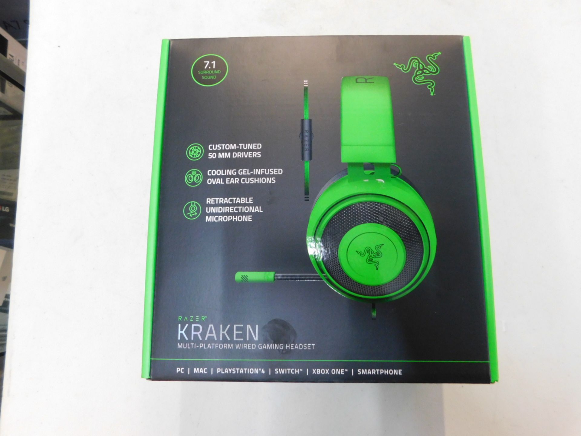 1 BOXED RAZER KRAKEN GAMING HEADSET IN GREEN RRP Â£64.99