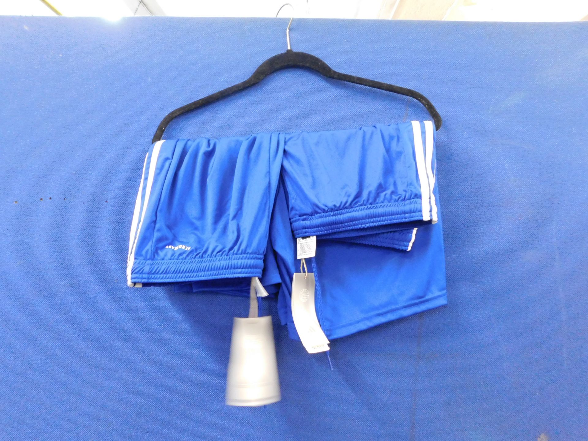 2 PAIRS OF MENS ADIDAS SHORTS SIZE L RRP Â£29