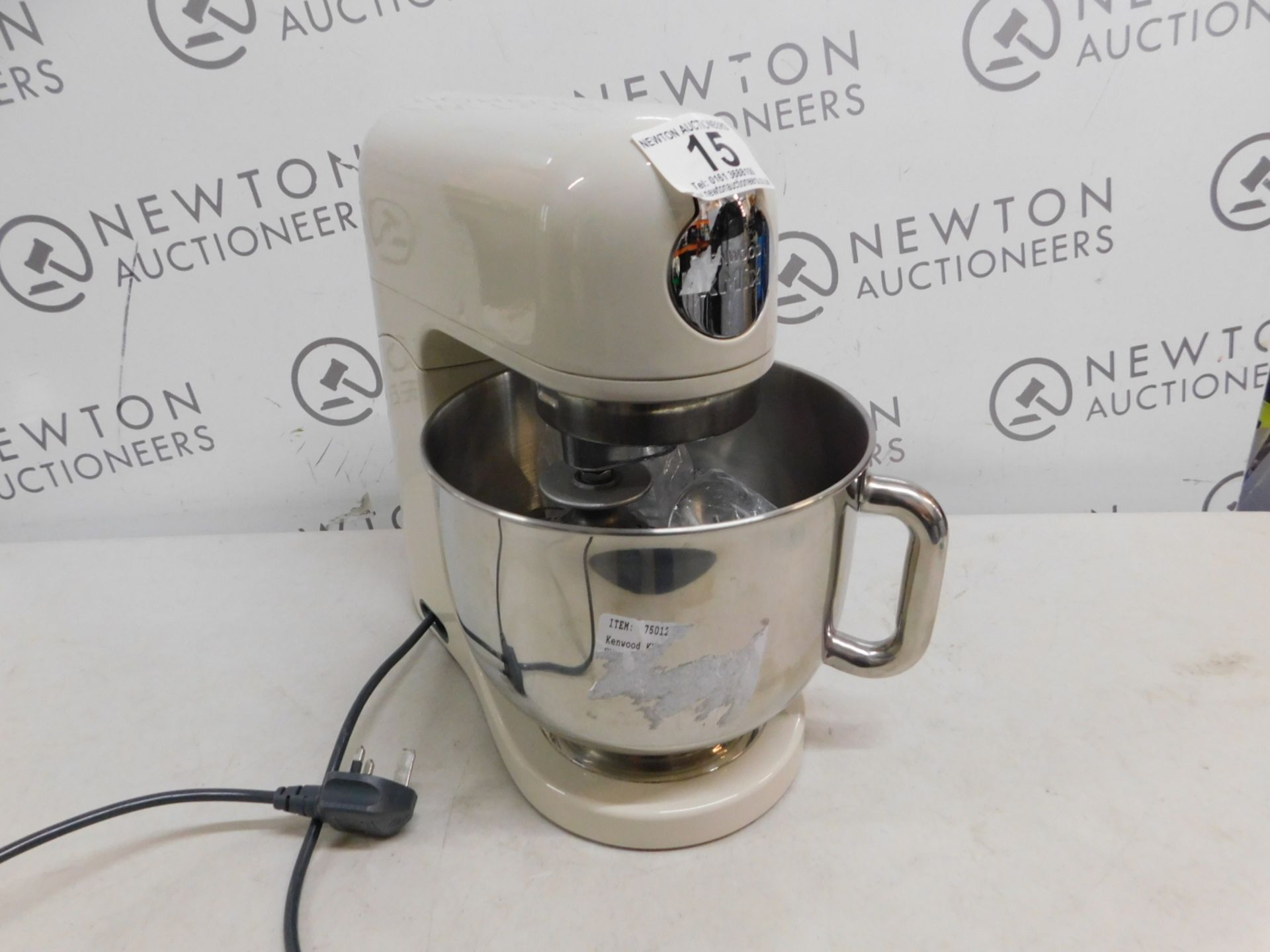 1 KENWOOD KMIX STAND MIXER MODEL KMX750AAB RRP Â£299