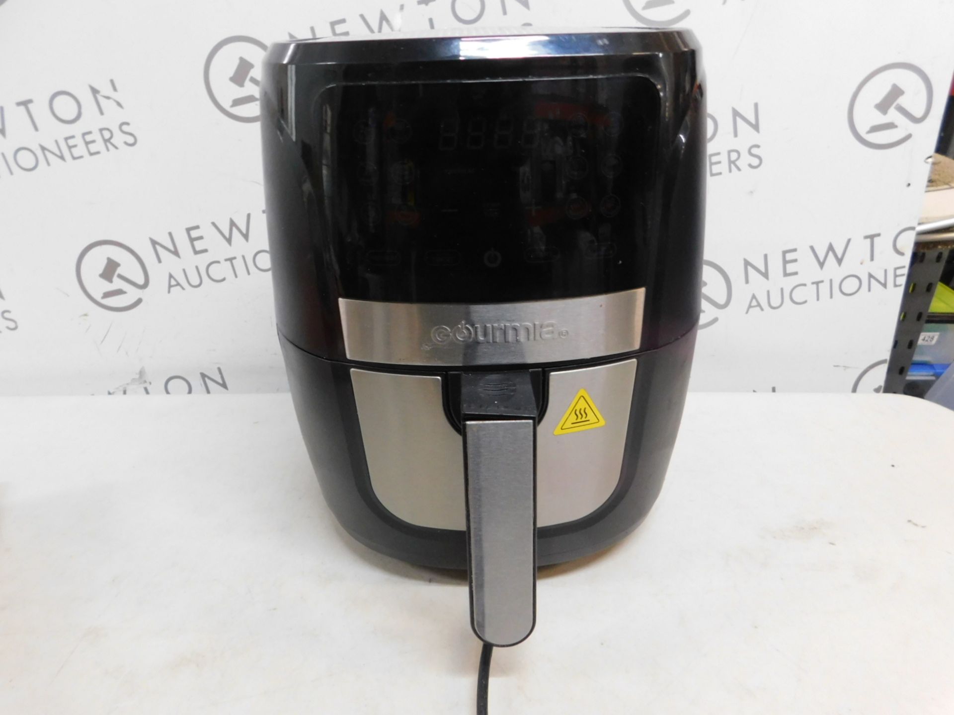 1 GOURMIA 5.7L DIGITAL AIR FRYER RRP Â£89.99