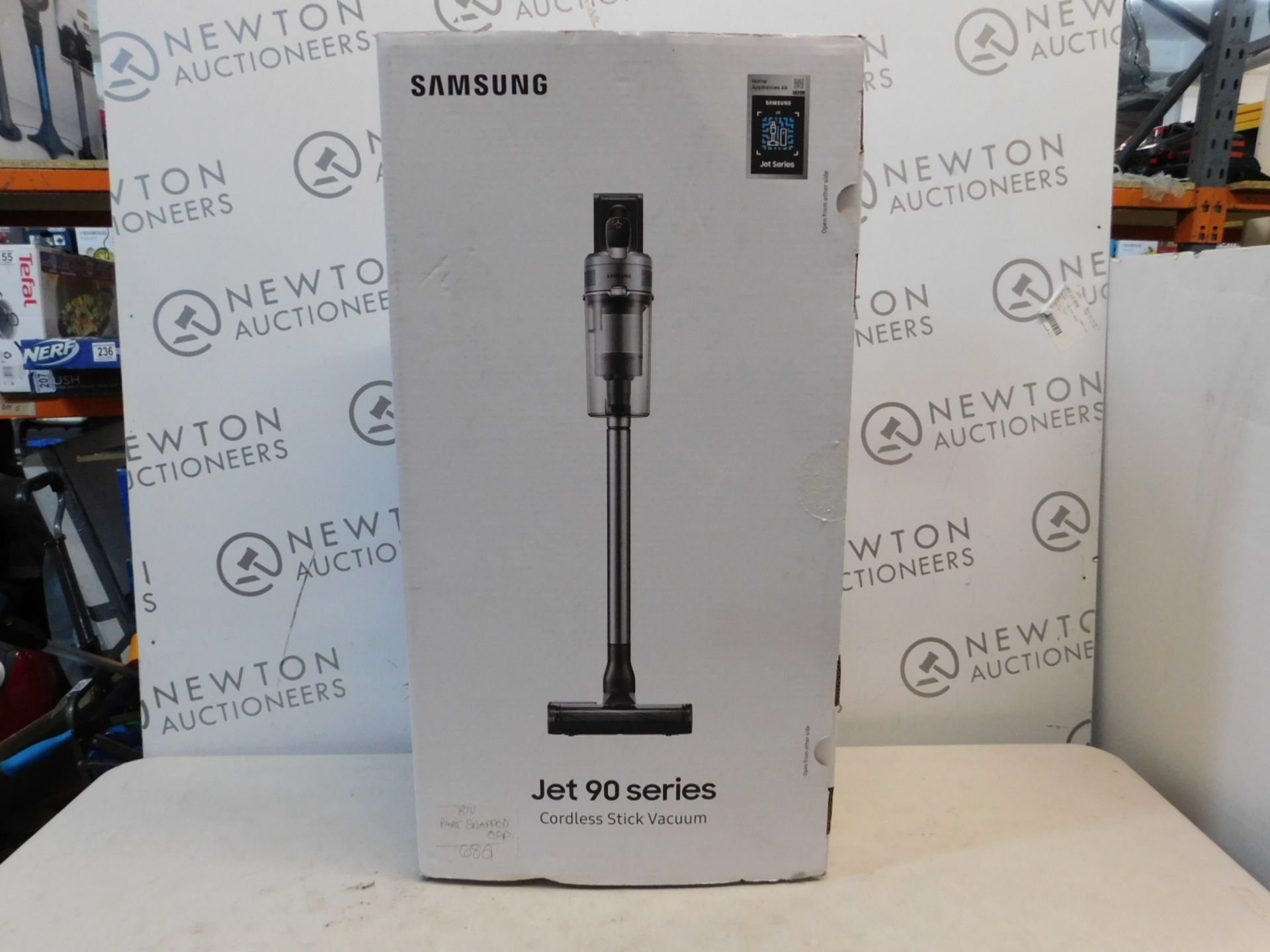 1 BOXED SAMSUNG JET 90 PRO VACUUM CLEANER VS20R9049T3/EU WITH BATTERY RRP Â£599 (NO CHARGER)