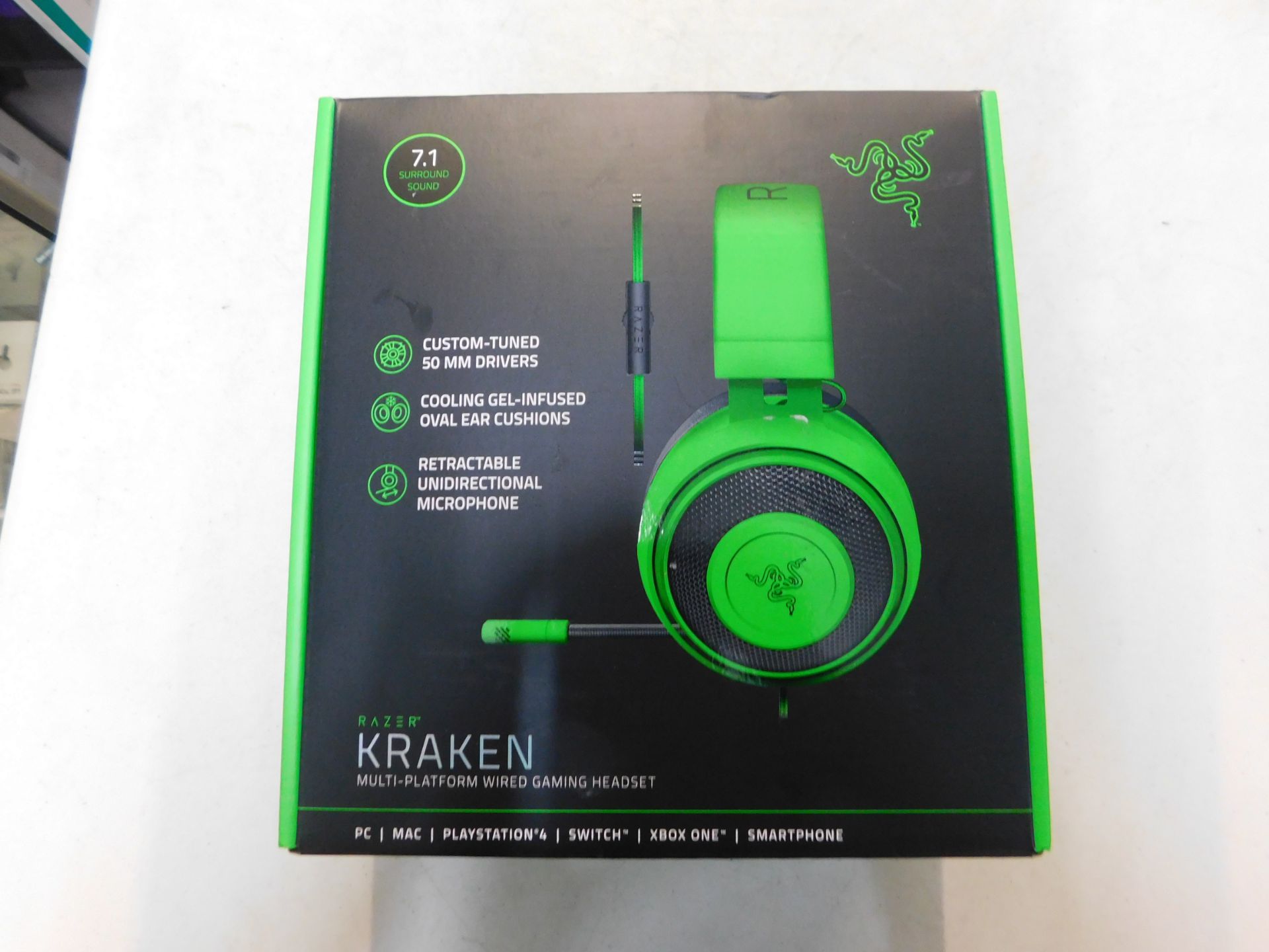 1 BOXED RAZER KRAKEN GAMING HEADSET IN GREEN RRP Â£64.99