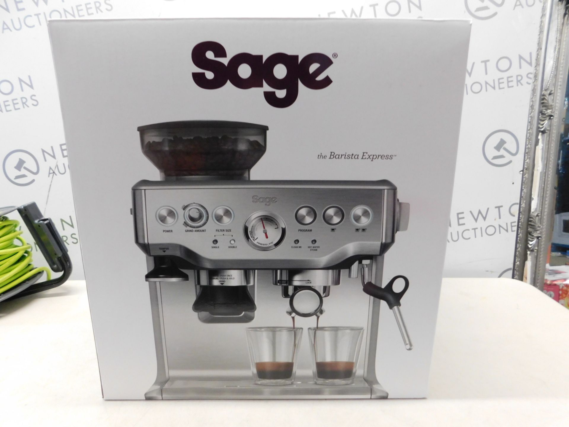 1 BOXED SAGE BARISTA EXPRESS BES875UK BEAN TO CUP COFFEE MACHINE RRP Â£499