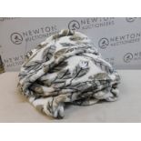 1 LIFE COMFORT PLUSH PATTERNED THROW RRP Â£44.99