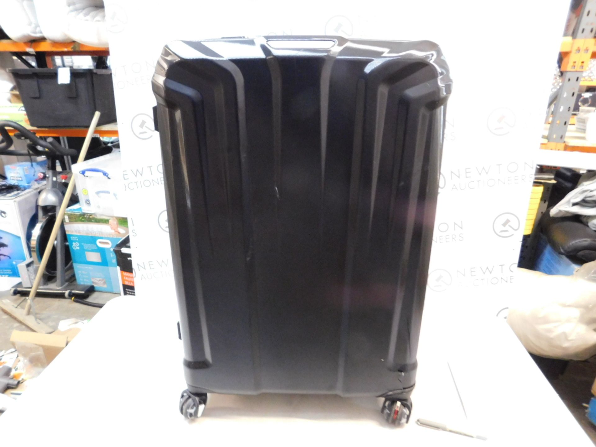 1 SAMSONITE ENDURE HARDSIDE SPINNER CASE RRP Â£129 (CRACKED, SPARES AND REPAIRS)