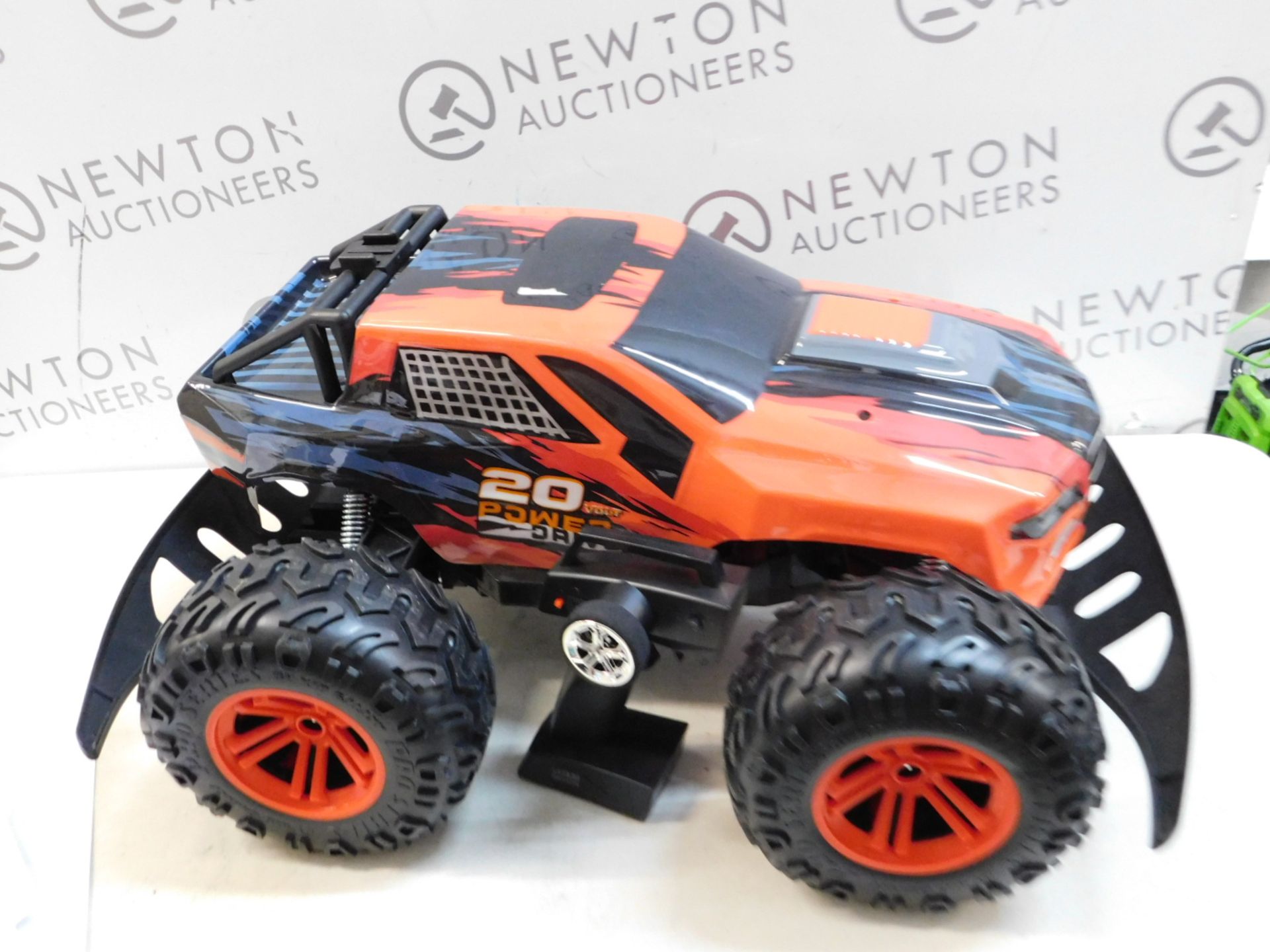 1 POWER DRIVE REMOTE CONTROL MONSTER TRUCK RRP Â£89.99