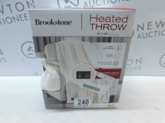 1 BOXED BROOKSTONE HEATED THROW 127 X 152 CM RRP Â£39.99