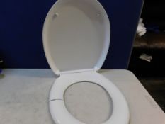 1 TAVISTOCK HUSH SOFT CLOSE QUICK RELEASE TOILET SEAT RRP Â£39.99