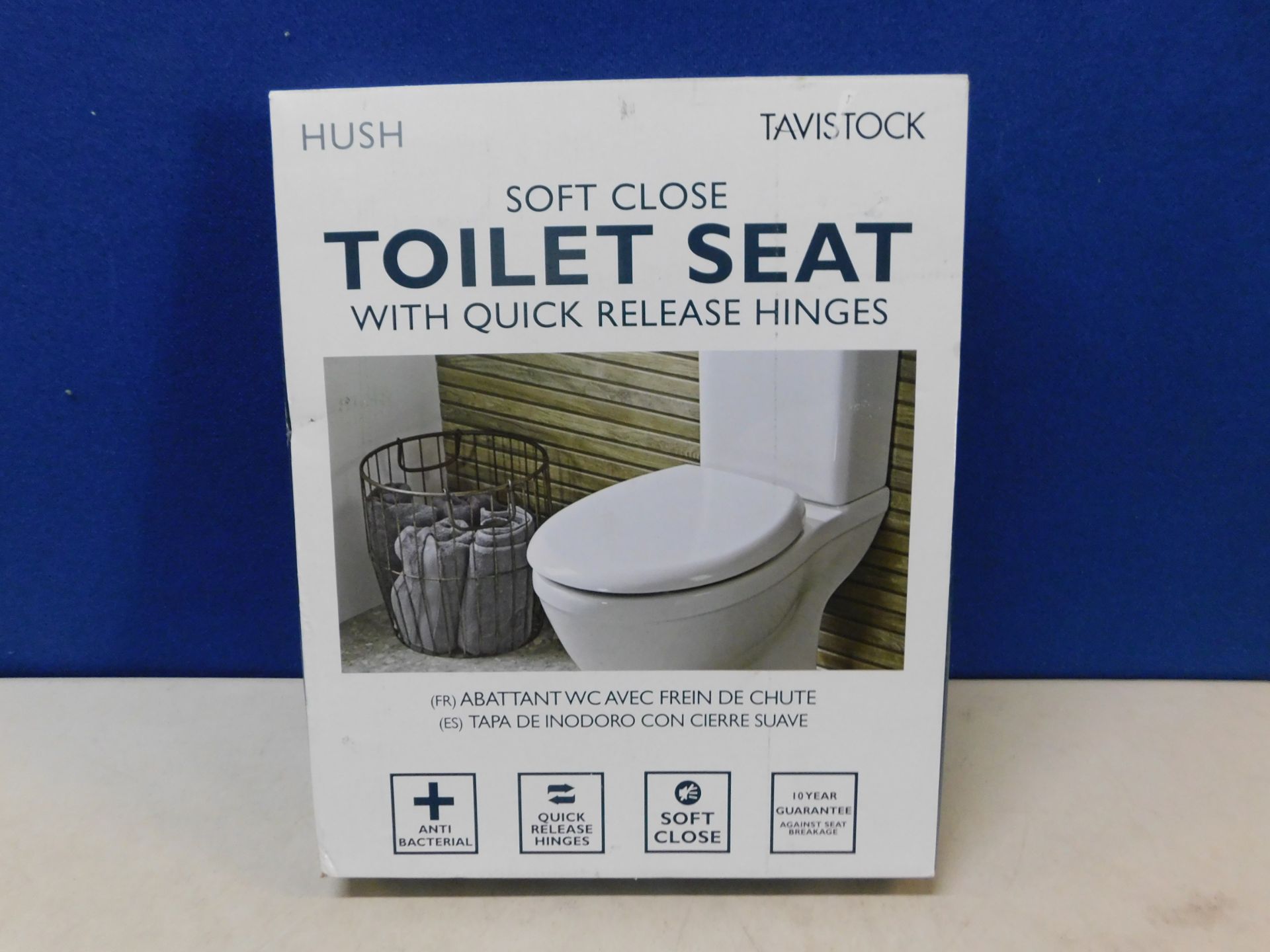 1 BOXED TAVISTOCK HUSH SOFT CLOSE QUICK RELEASE TOILET SEAT RRP Â£39.99